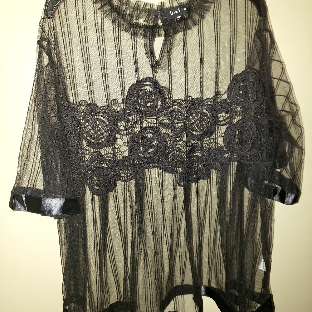 🌎Sexy Plus Size Sheer Top